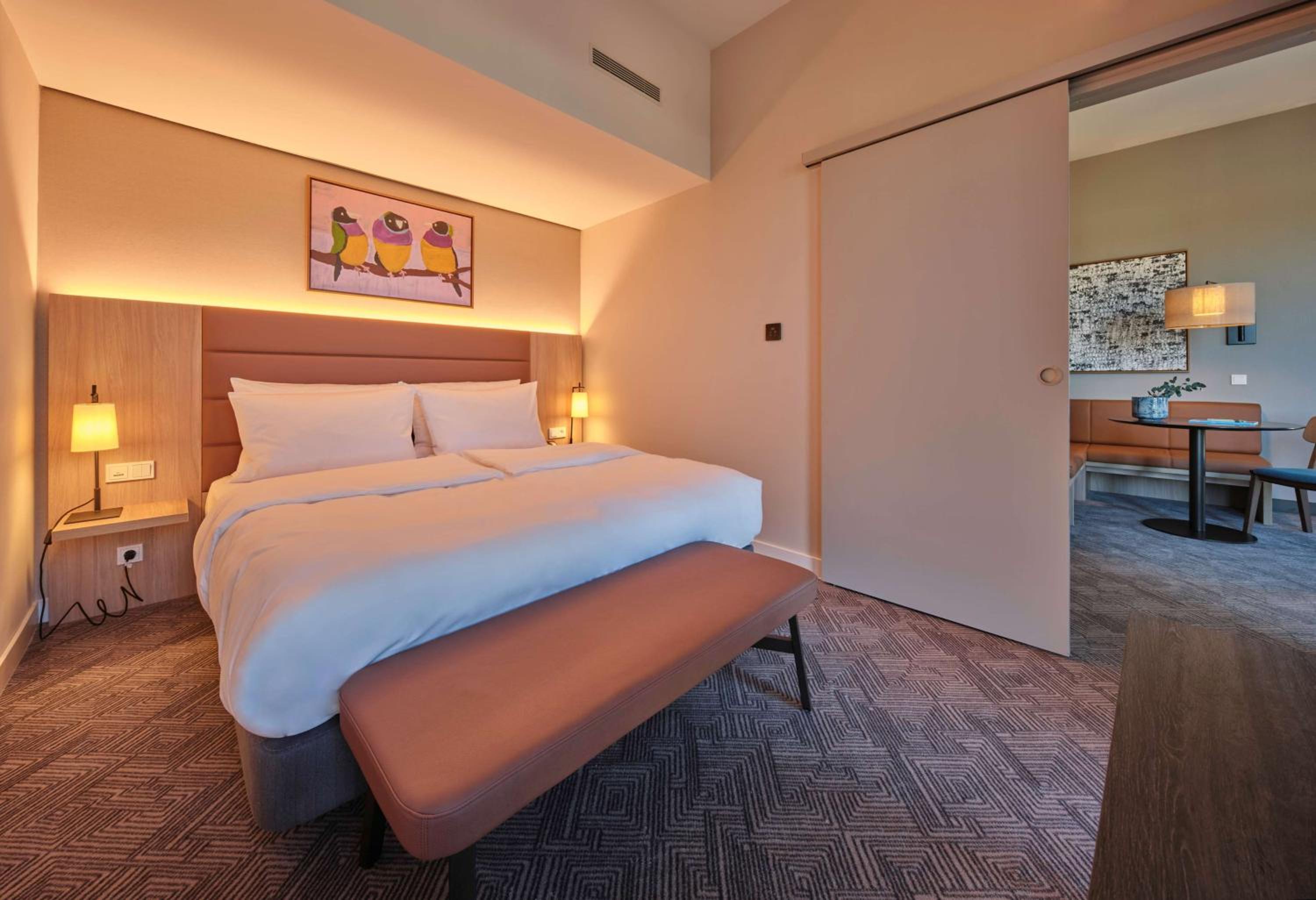 Hotel Adina Apartment Hotel Munich, Deutschland, München. Großes 220