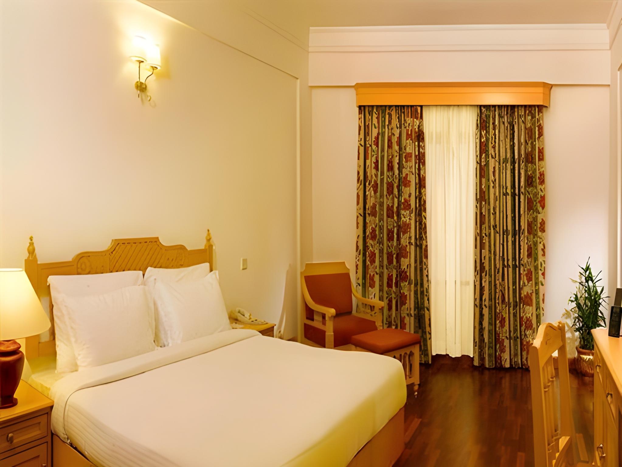 Hotel Abad Atrium, Indien, Kochi. Großes 110