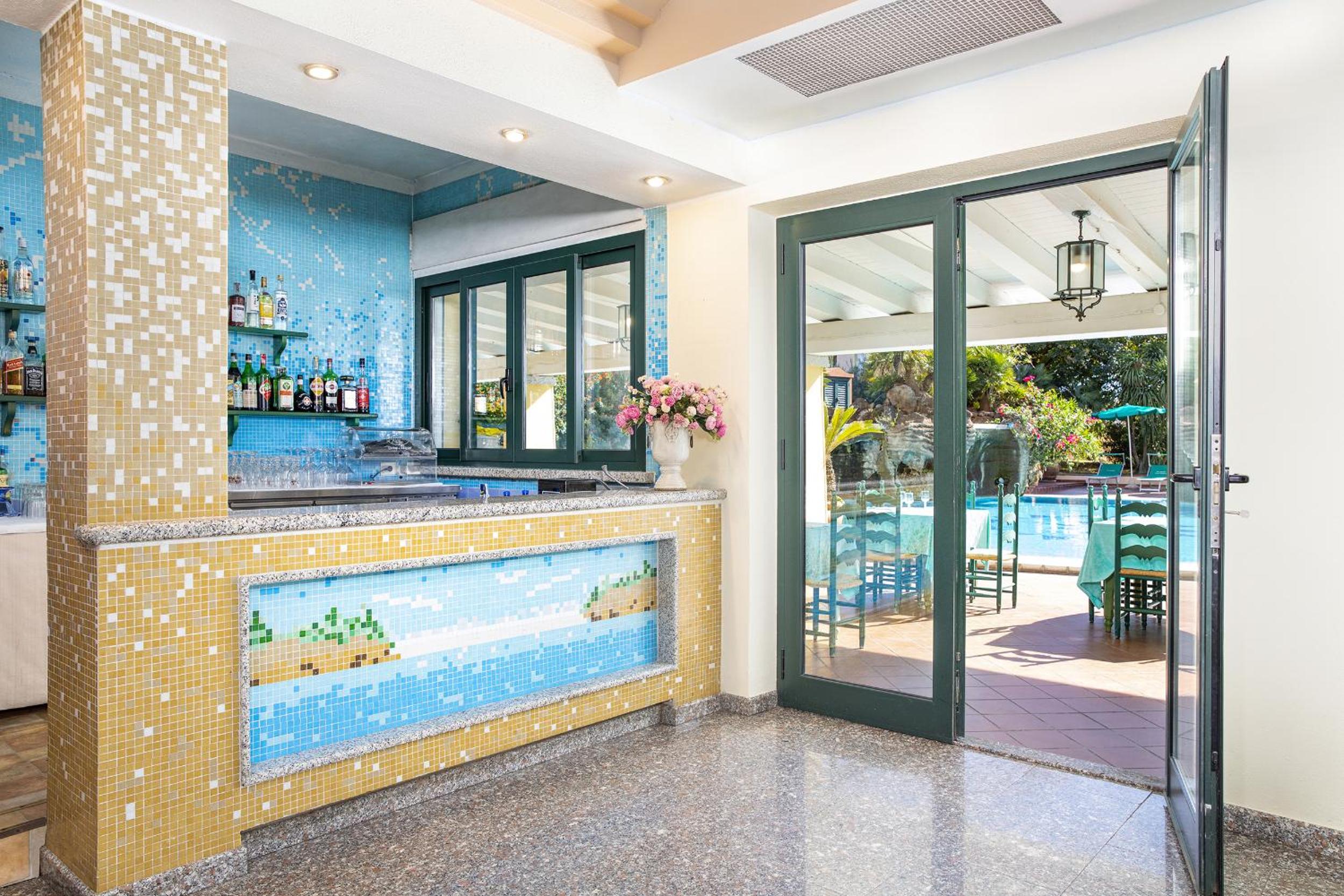 Hotel Maria Rosaria, Italien, Orosei. Großes 385
