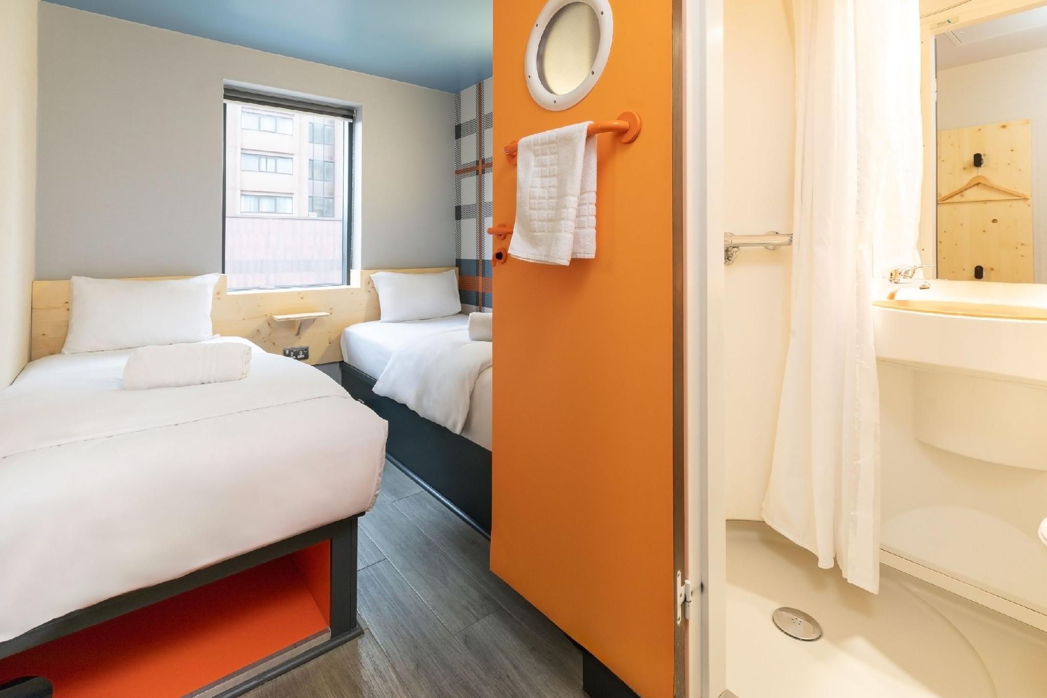 Hotel Easyhotel Glasgow City, Großbritannien, Glasgow. Großes 337