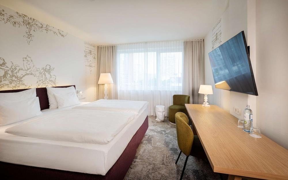 Hotel Arcotel Kaiserwasser, Österreich, Wien. Großes 846