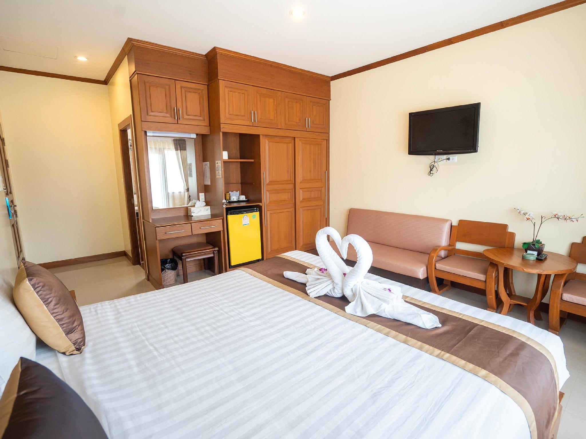 Hotel Baan SaiLom Resort Karon Phuket, Thailand, Karon Beach. Großes 217