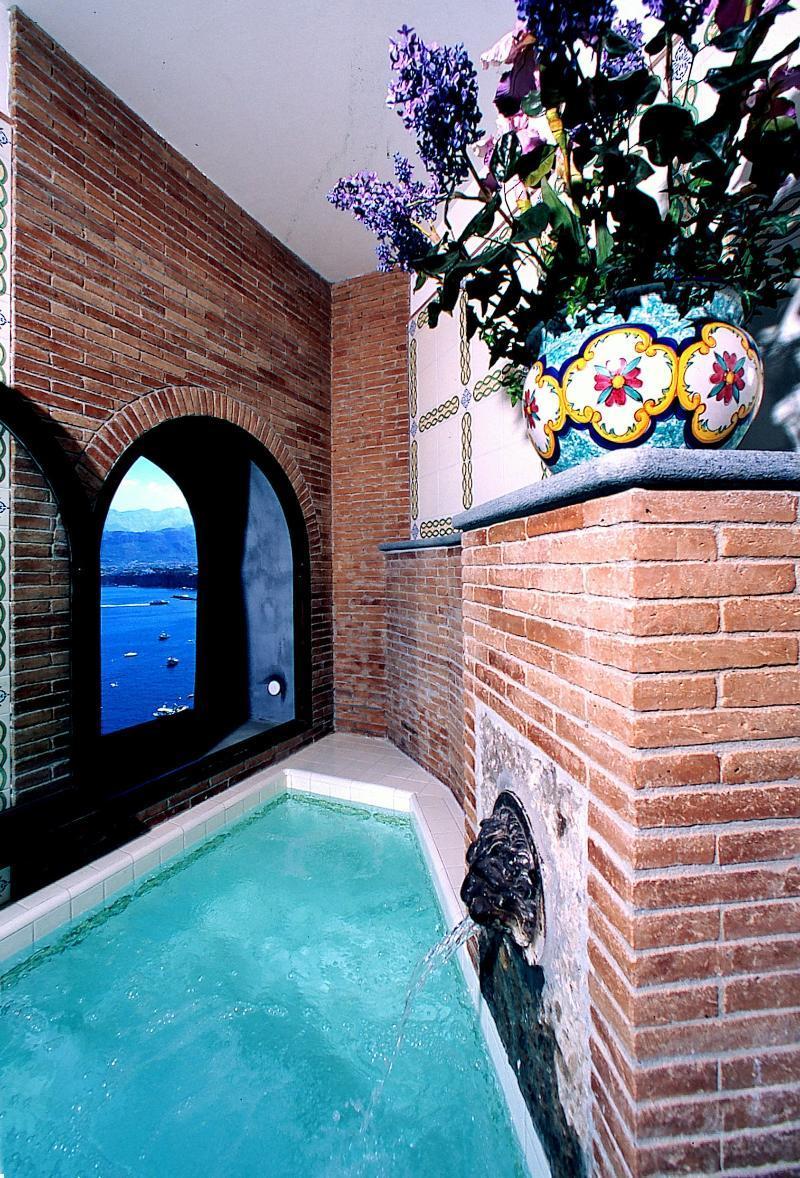 Hotel La Tonnarella, Italien, Sorrent. Großes 720