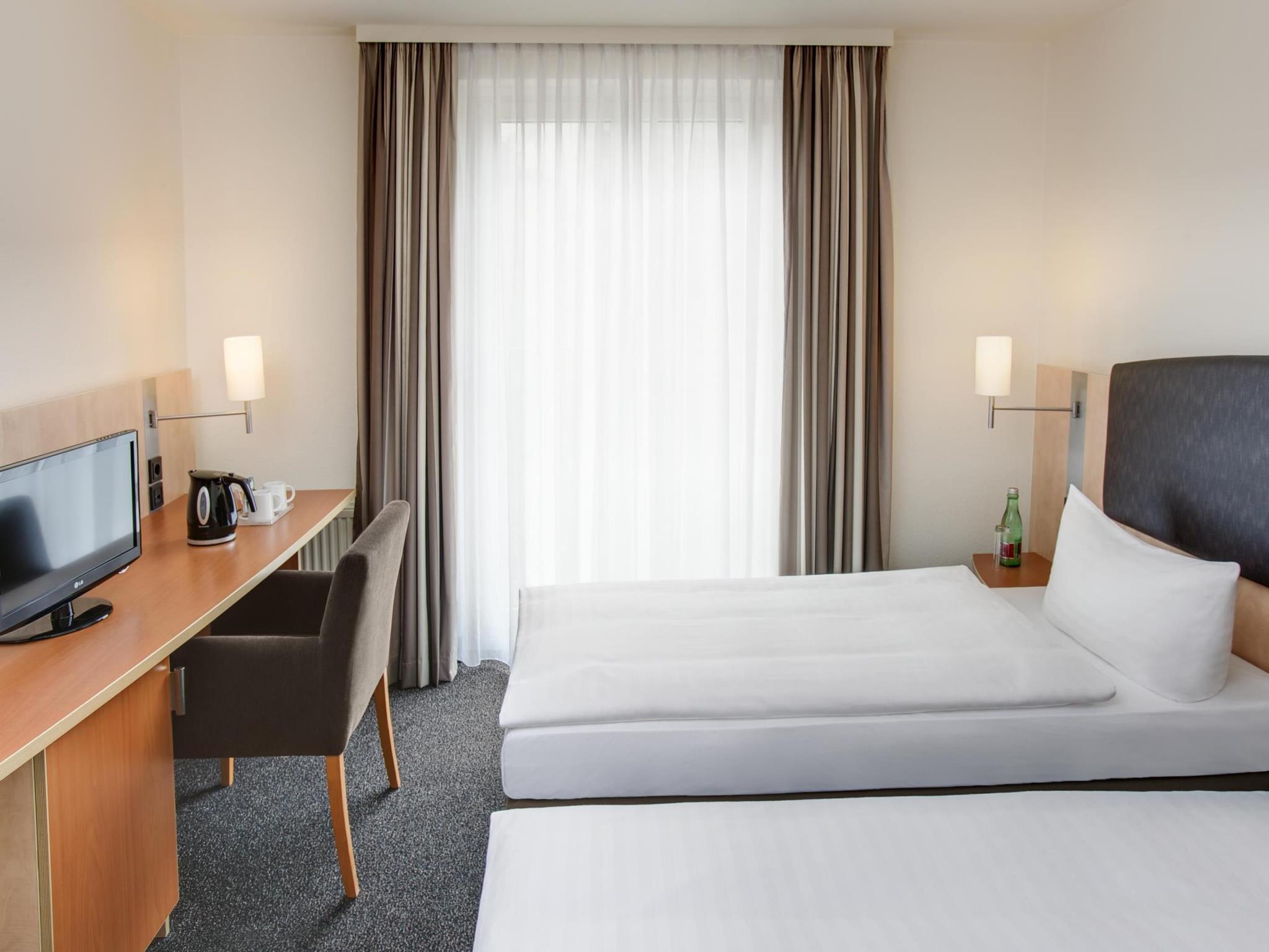Hotel InterCity Hotel Wien, Österreich, Wien. Großes 90