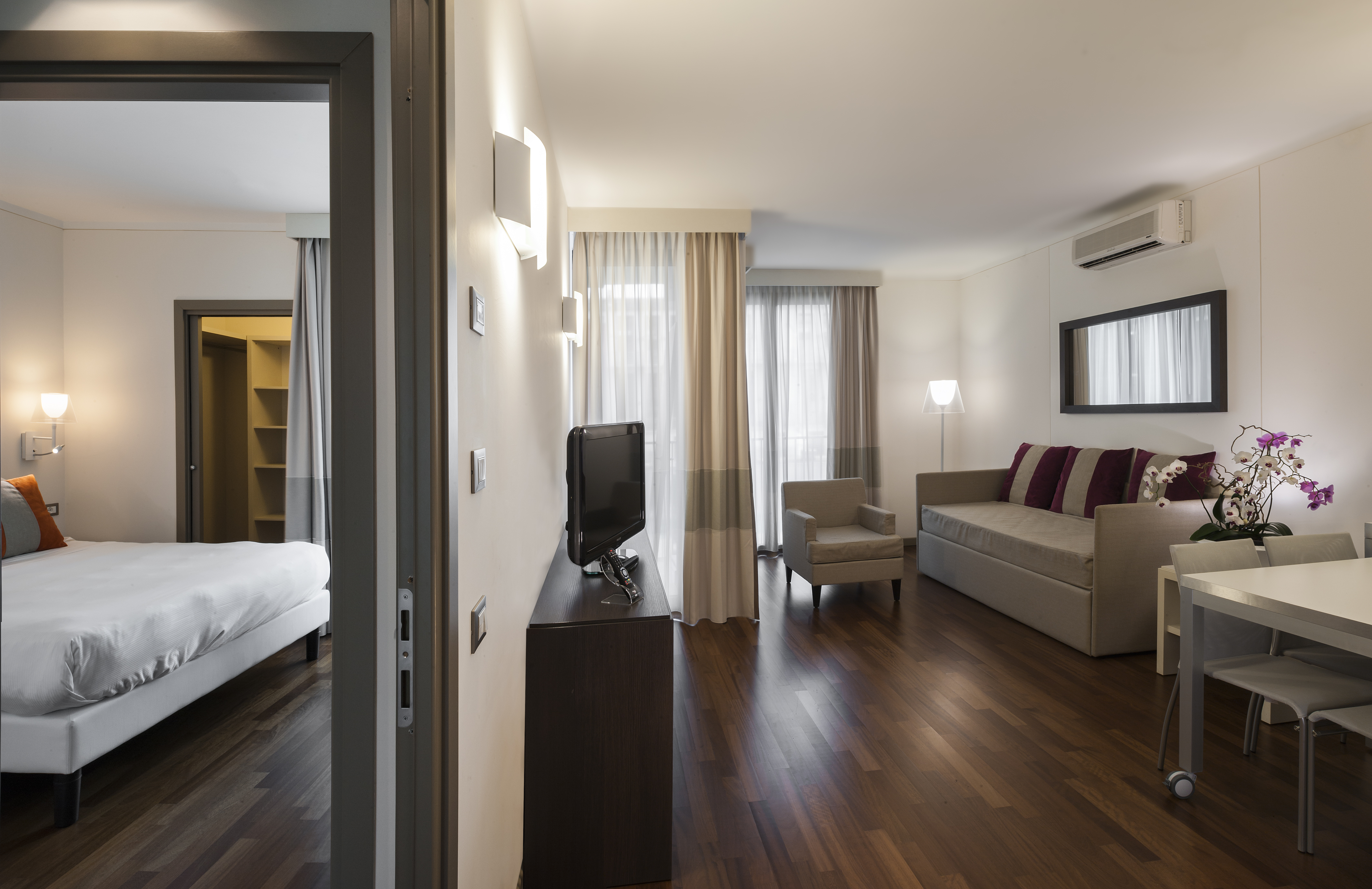 Hotel Ramada Plaza by Wyndham Milano, Italien, Mailand. Großes 393
