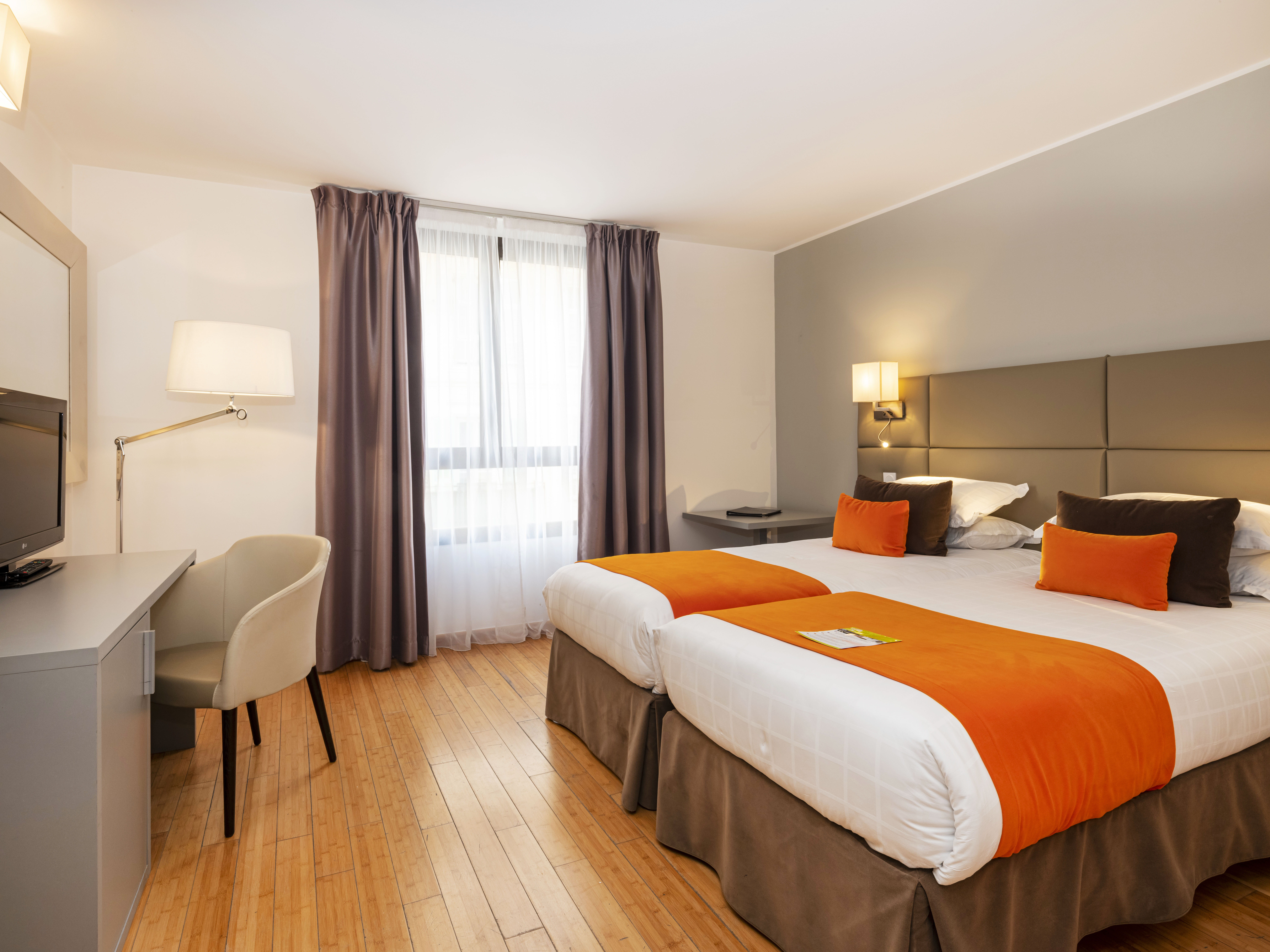 Hotel Nice Riviera (x Rivoli), Frankreich, Nizza. Großes 651