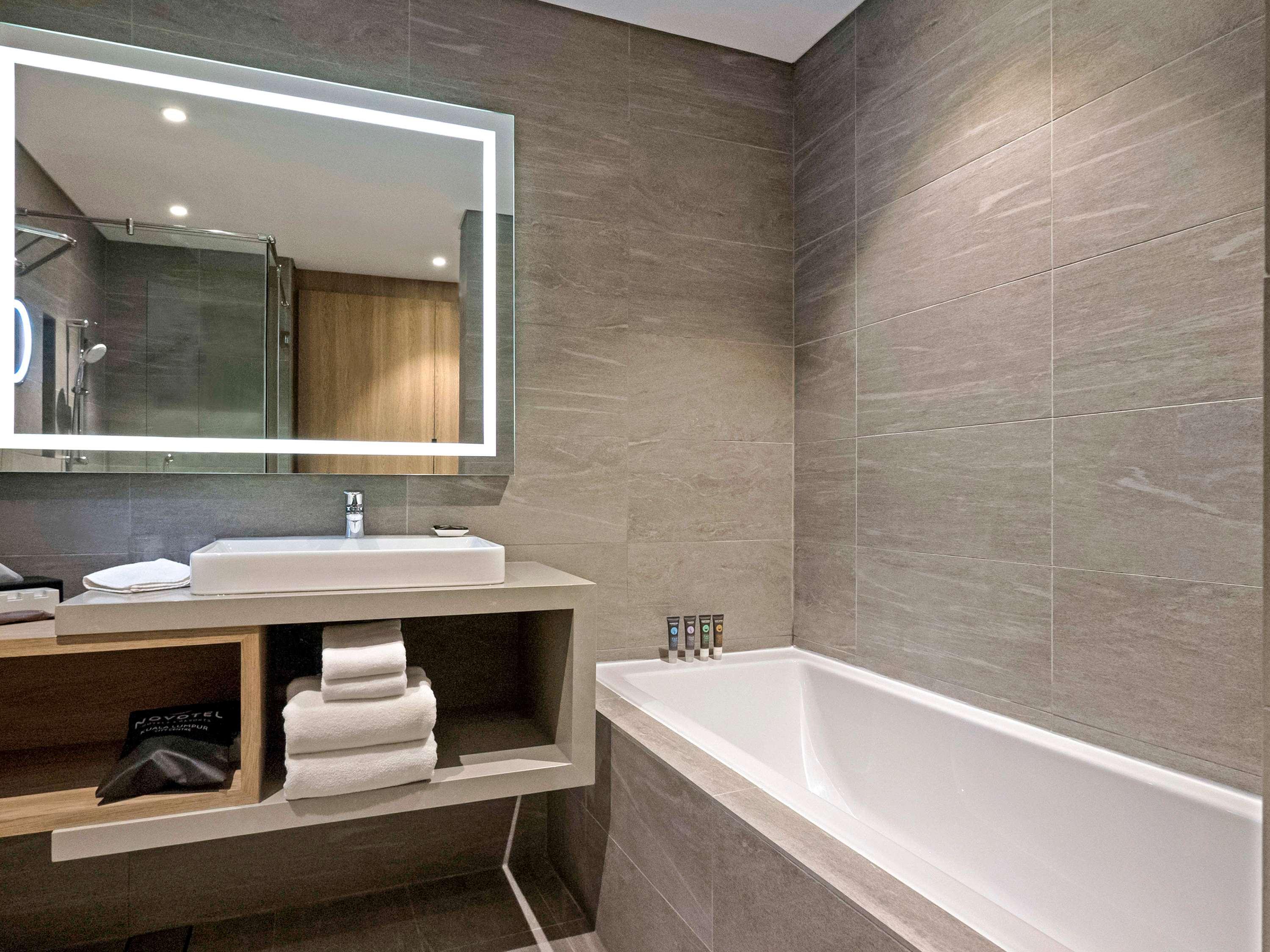 Hotel Novotel Kuala Lumpur City Centre, Malaysia, Kuala Lumpur. Großes 411