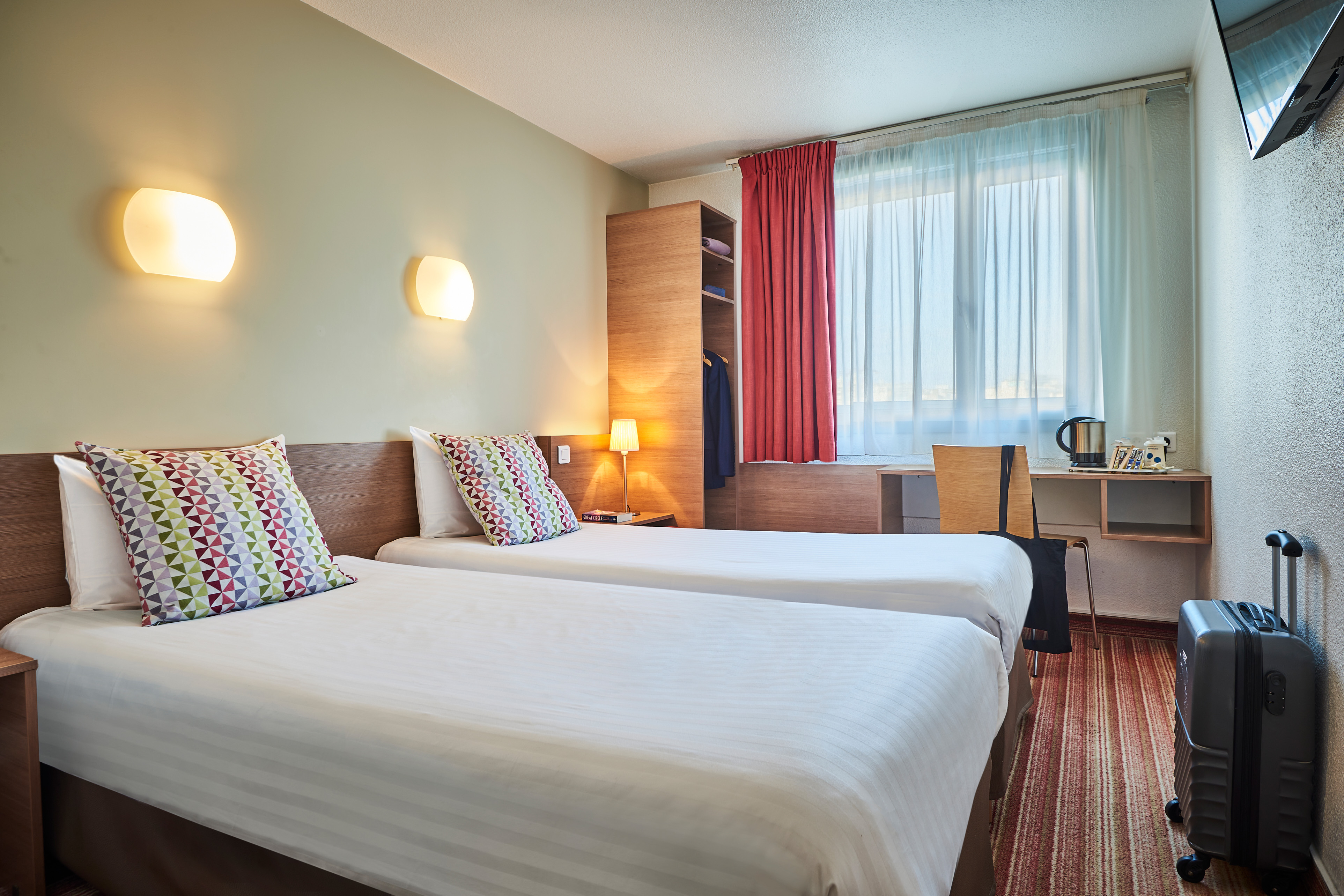 Hotel Hotel Campanile Paris Bercy Village, Frankreich, Paris. Großes 640