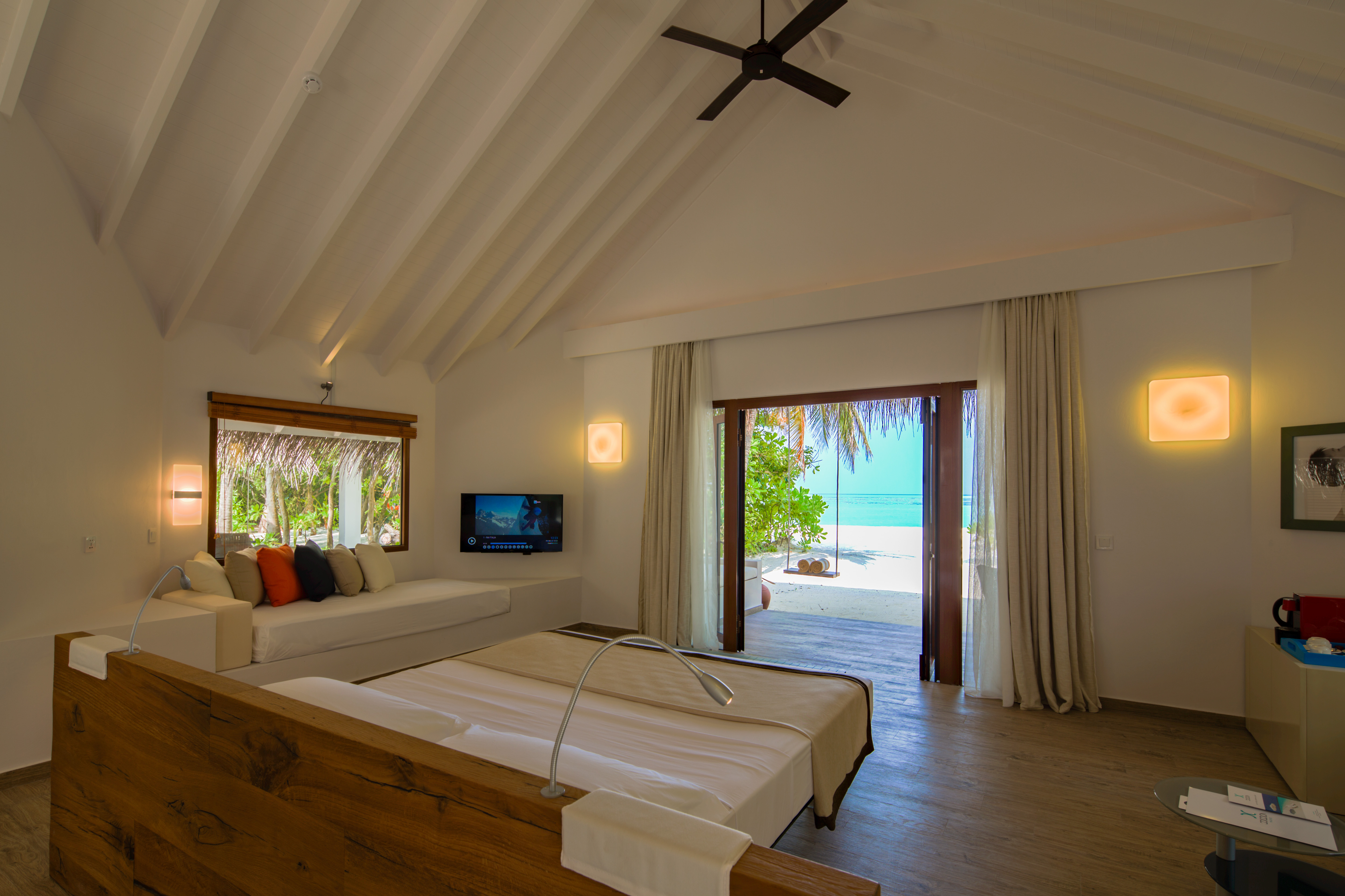 Hotel Cocoon Maldives, Malediven, Ookolhufinolhu. Großes 267