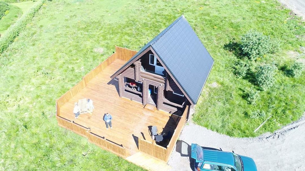 Akureyri Log Cabin