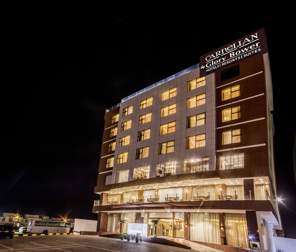 Carnelian Muscat Airport Hotel