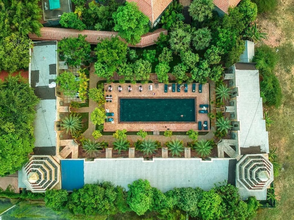 Model Angkor Resort & Residence