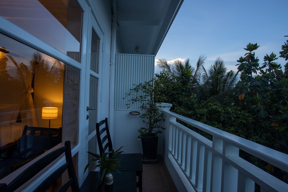 The Amber Angkor Villa Hotel and Spa  (ex. Frangipani Villa Hotel)