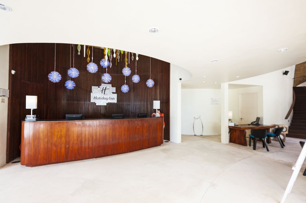 Hotel Holiday Inn Resort Kandooma Maldives, Malediven, Kandoomaafushi. Großes 162