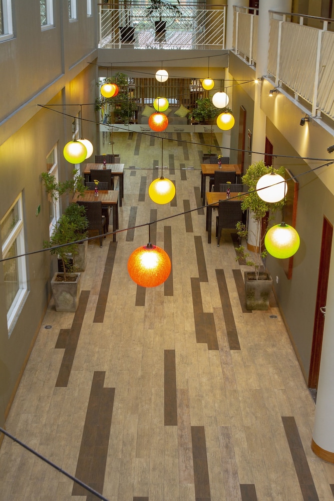 ZEN Rooms Tuban Airport