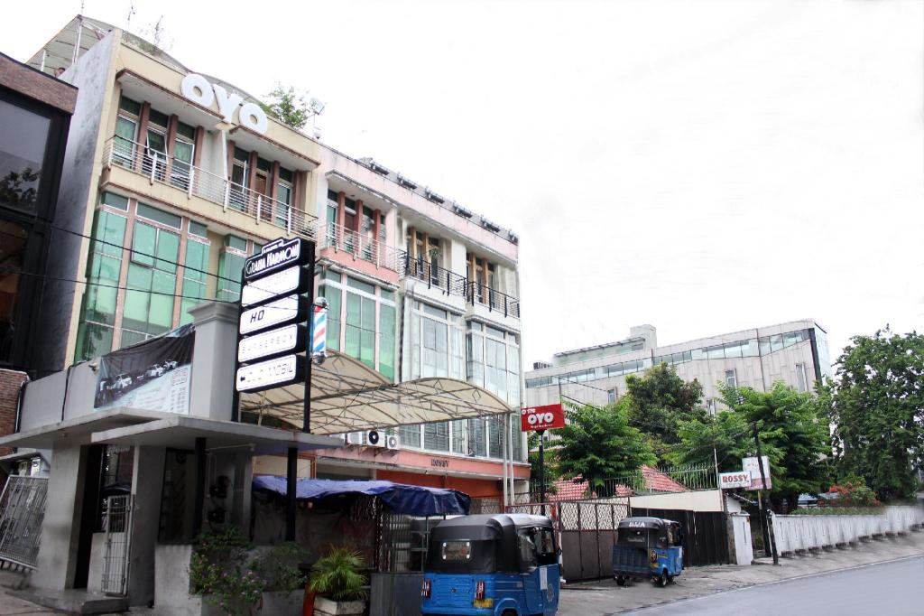 OYO 176 Virgo Residence