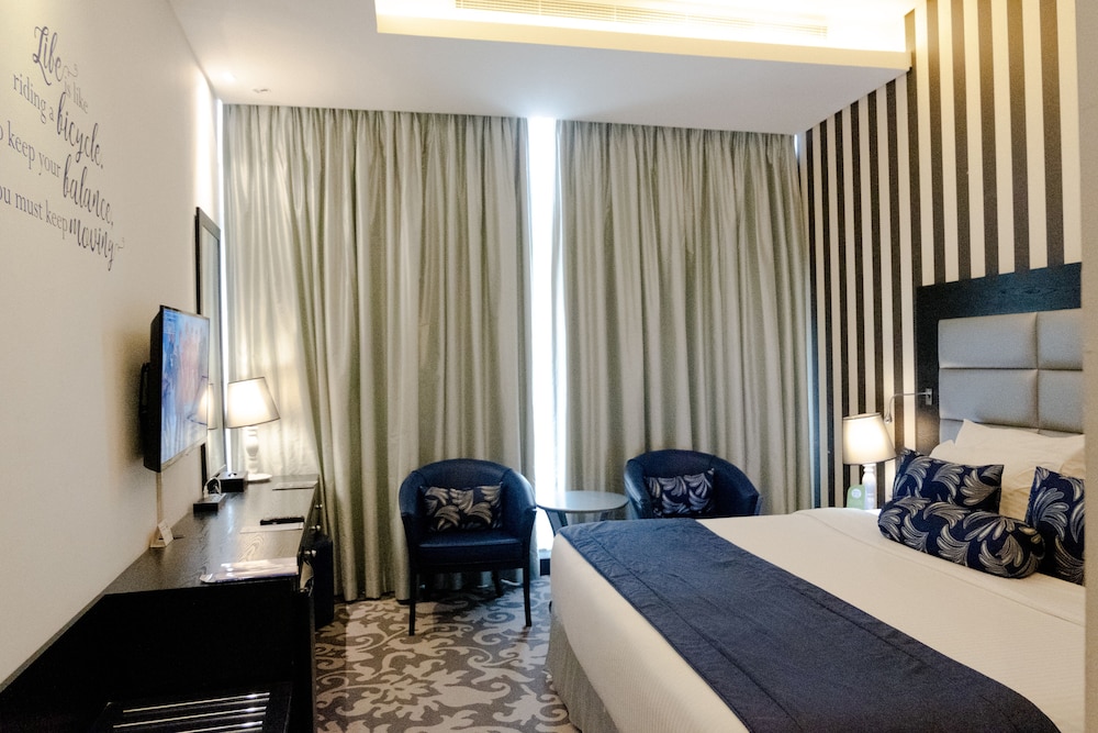 Signature 1 Hotel Tecom