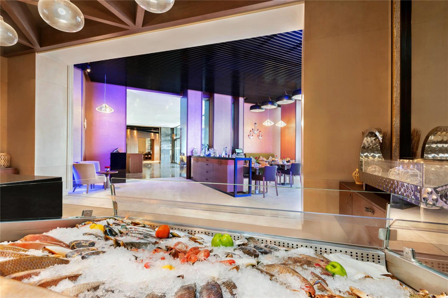 Hotel Wyndham Garden Ajman Corniche, Vereinigte Arabische Emirate, Ajman. Großes 102