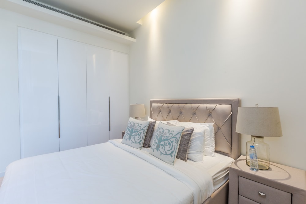 City Walk 6 By Fam Living