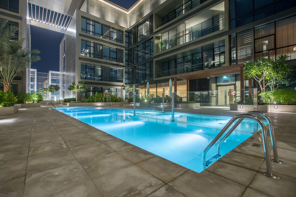 City Walk 6 By Fam Living