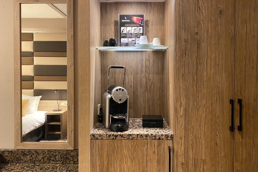 Hotel Xo Hotels Blue Square, Niederlande, Amsterdam. Großes 441