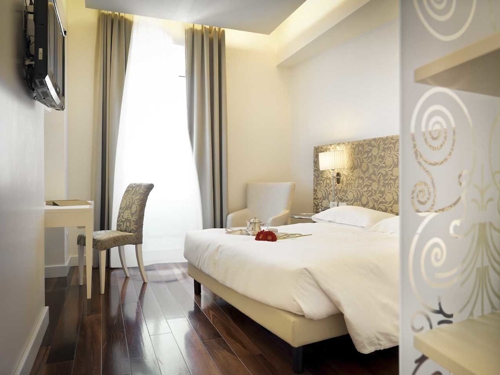 Hotel Vis A Vis, Italien, Triest. Großes 138