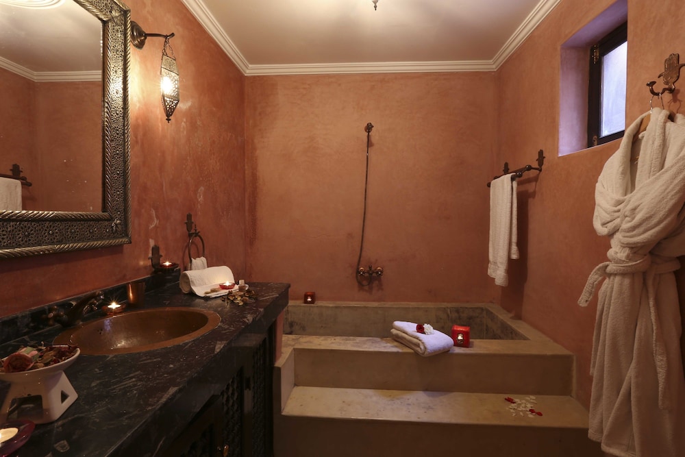 Hotel Riad Mille Et Une Nuits, Marokko, Marrakesch. Großes 243