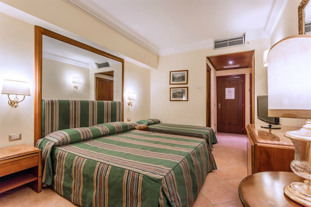 Hotel Raeli Hotel Archimede, Italien, Rom. Großes 75