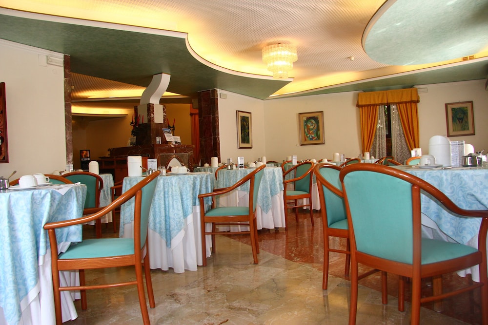 Hotel Vello d Oro, Italien, Taormina. Großes 274