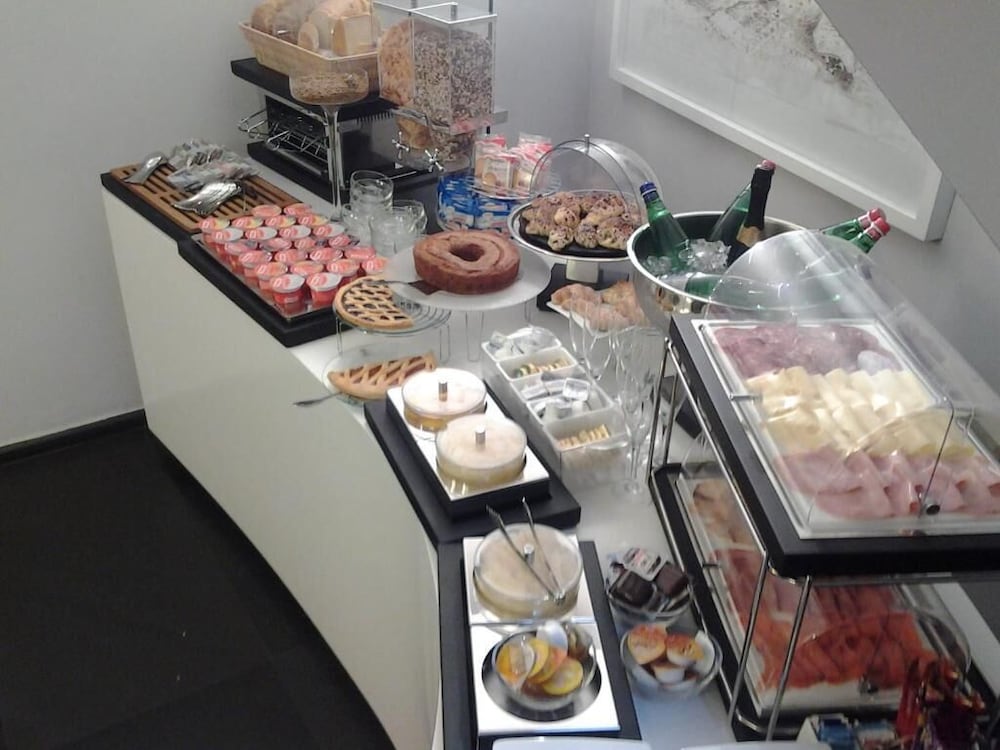 Hotel Culture Hotel Centro Storico, Italien, Neapel. Großes 445