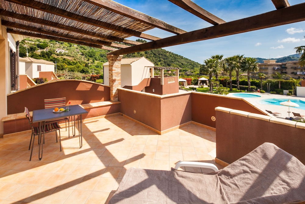 Hotel Alcantara Resort, Italien, Gaggi. Großes 58