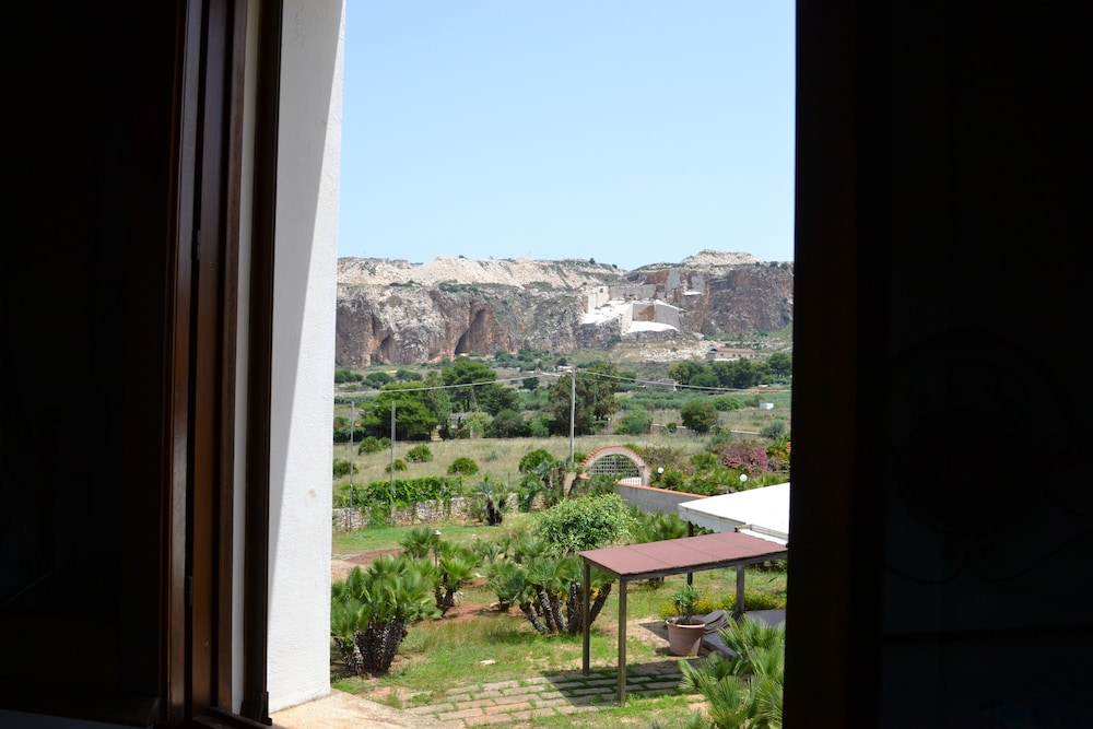 Baglio Cofano Rooms and Relax