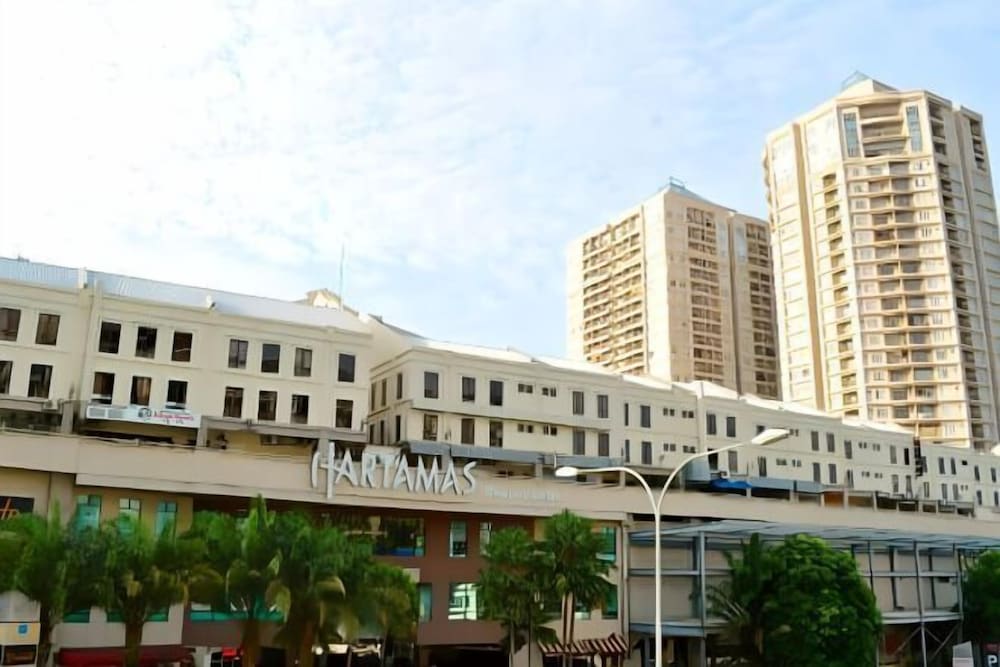 ARK Taman Melawati Hotel