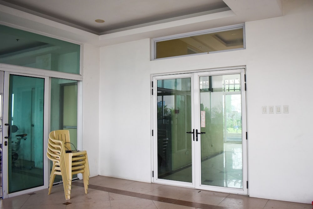 The Boni Tower by RSPL Manila City Center