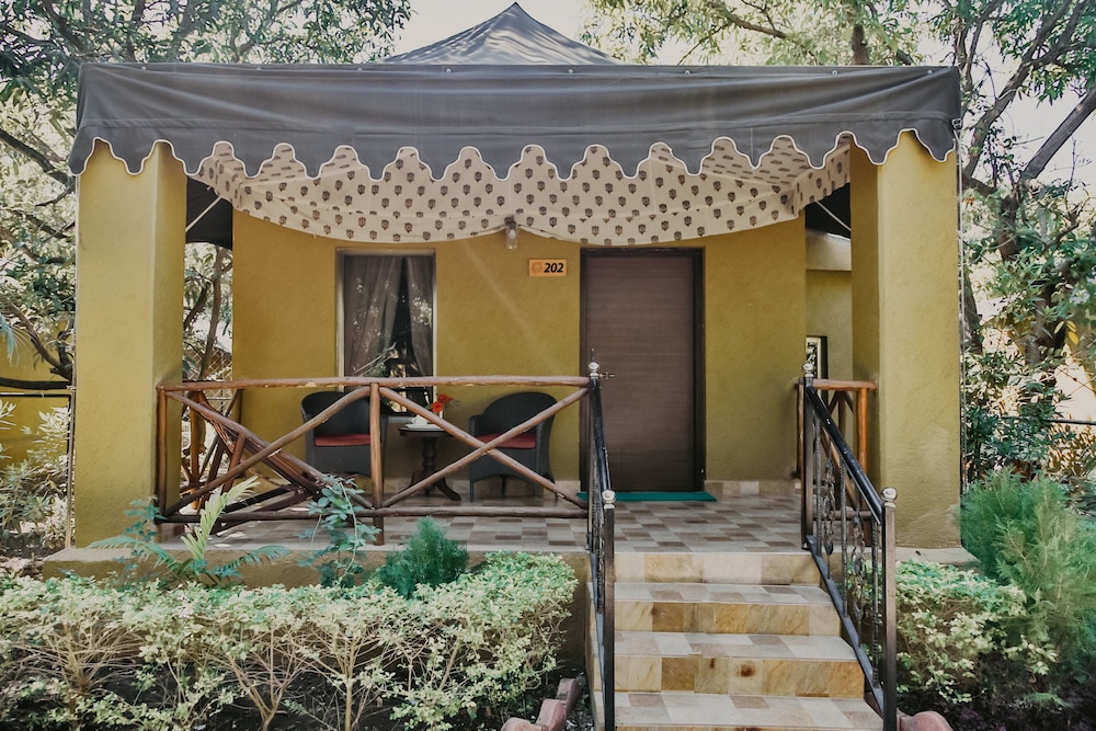 Hotel Gir Lion Safari Camp, Indien, Sasan Gir. Großes 36