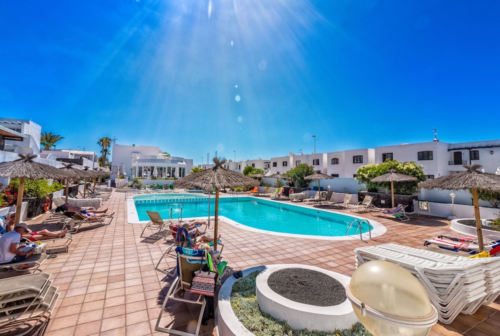 Hotel Apartamentos LIVVO Oasis, Spanien, Puerto del Carmen. Großes 76