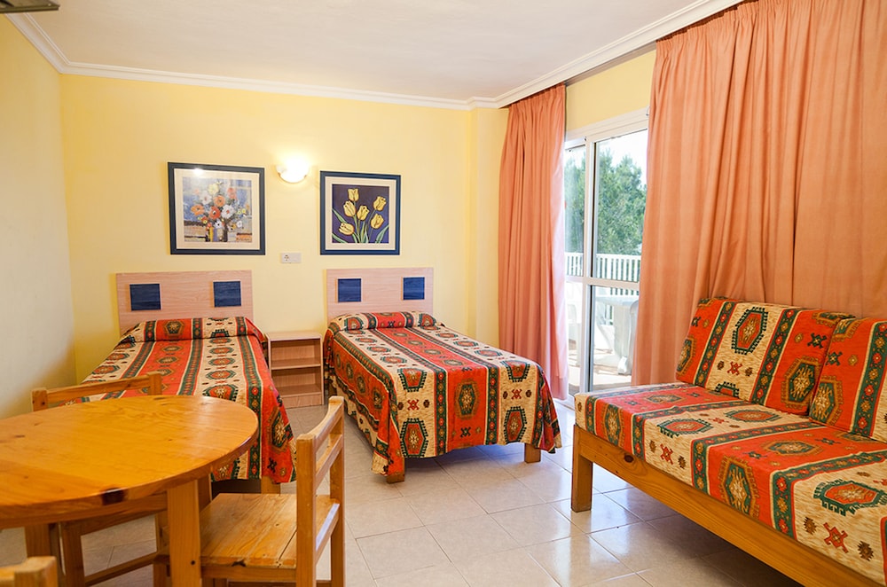 Hotel Aparthotel Vibra Monterrey, Spanien, Sant Antoni de Portmany. Großes 71