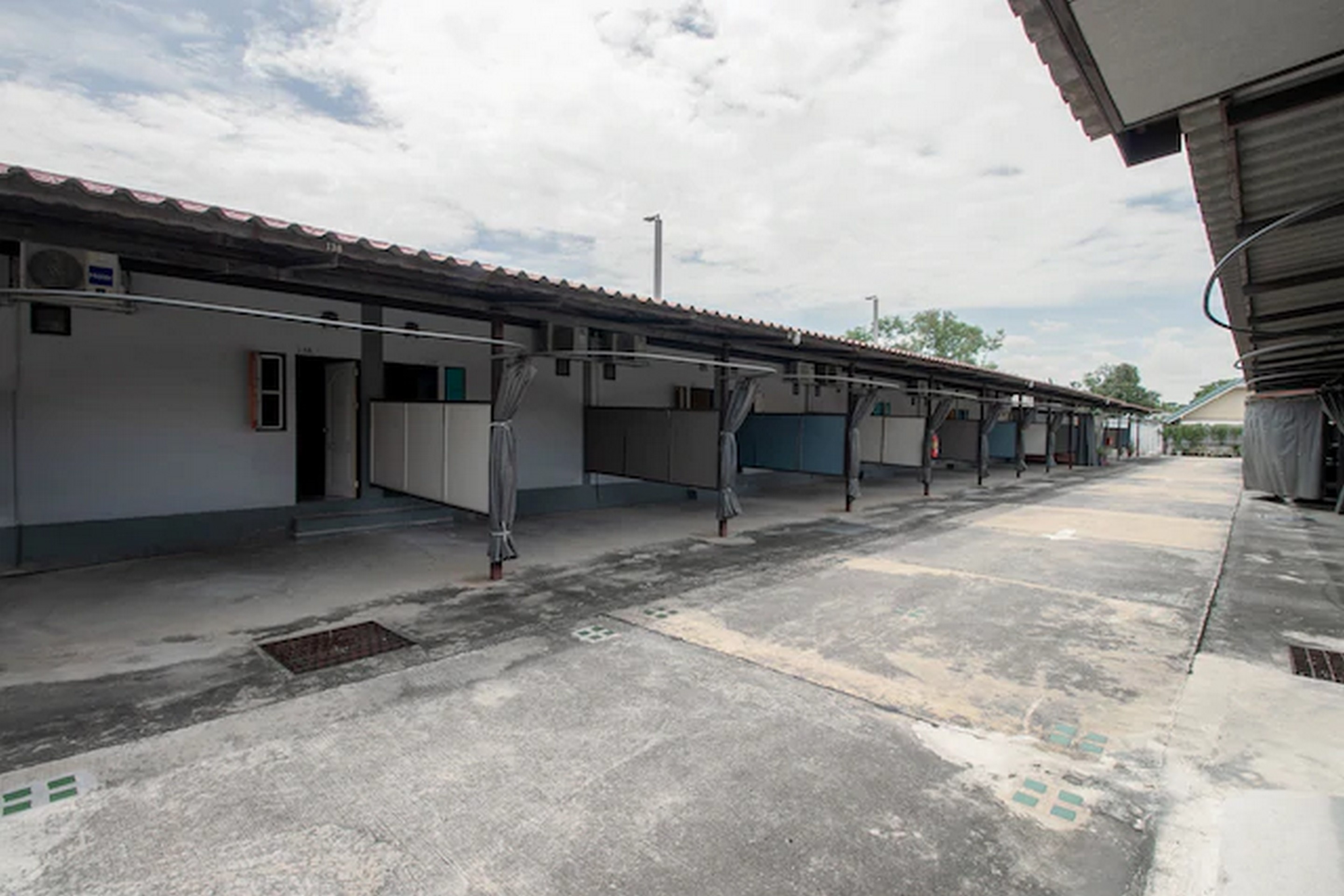 OYO 1160 Top Inn Lam Luk Ka