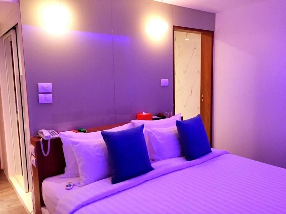 Hotel Sbox (Sukhumvit 31), Thailand, Bangkok. Großes 583