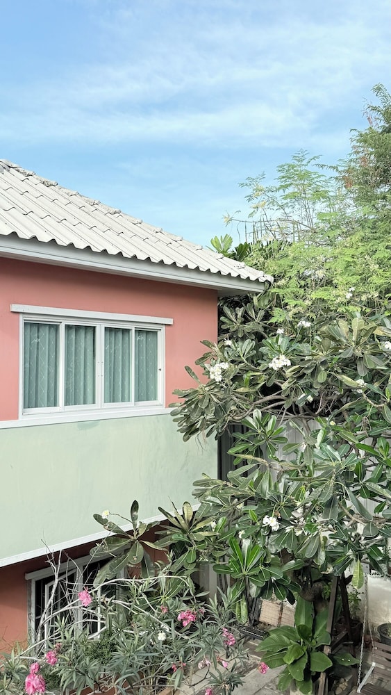 Issara House Bangkok