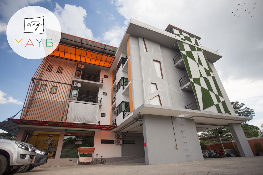 STAY MAYB Chiang Mai (ex OYO 258 Warmtel Chiang Mai Cityhall)