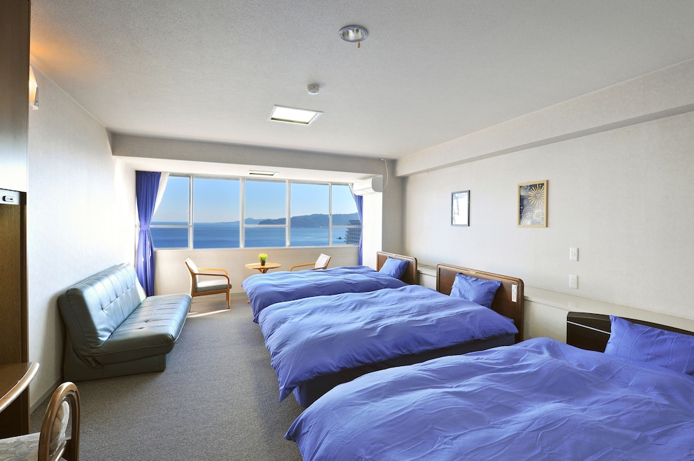 Onsen Hostel Hinoemi