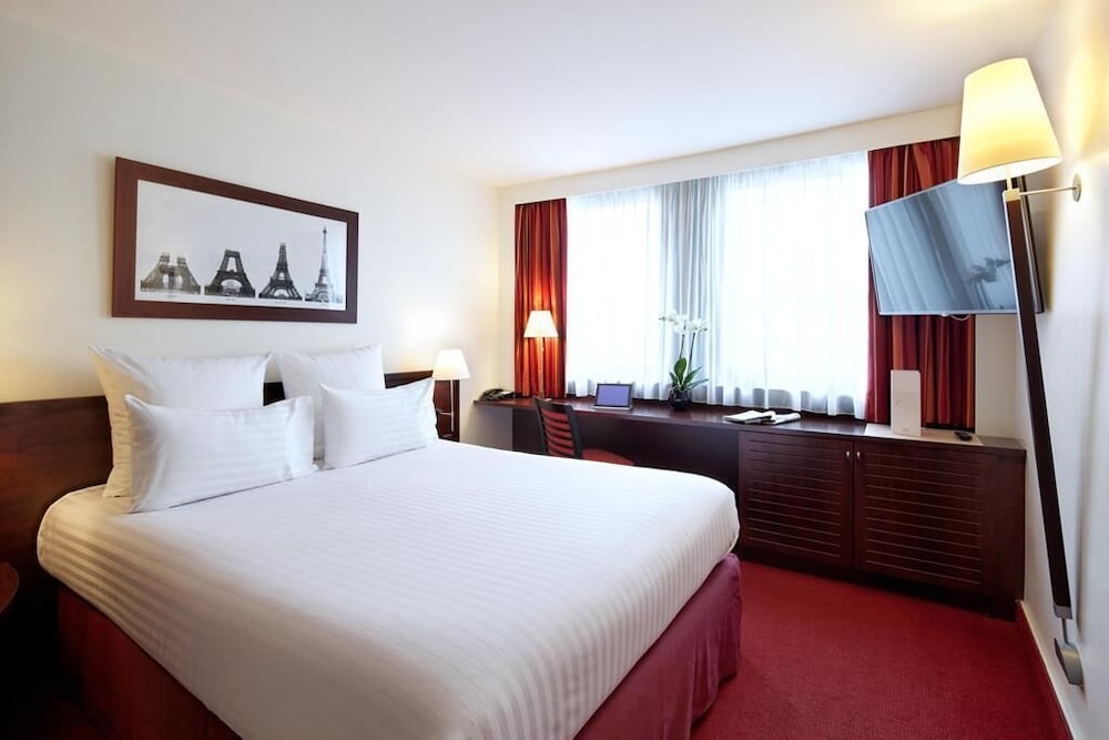 Hotel Mercure Paris Gare Montparnasse TGV, Frankreich, Paris. Großes 351
