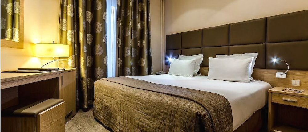 Hotel Riviera, Frankreich, Paris. Großes 438