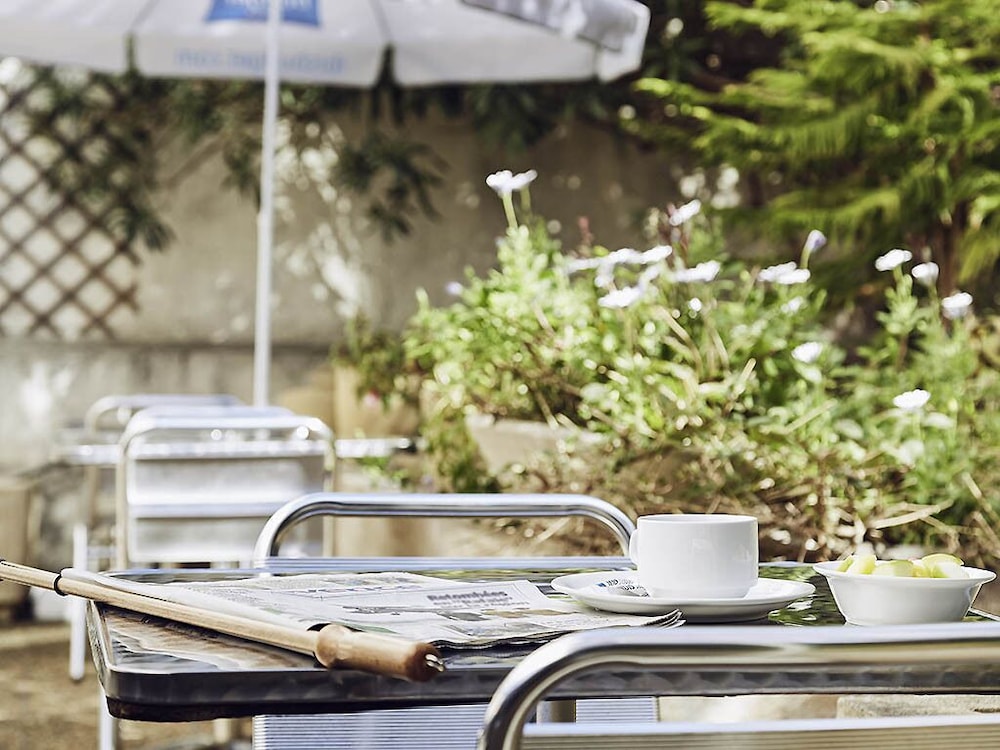 Hotel B&B HOTEL Marseille Parc Chanot, Frankreich, Marseille. Großes 68