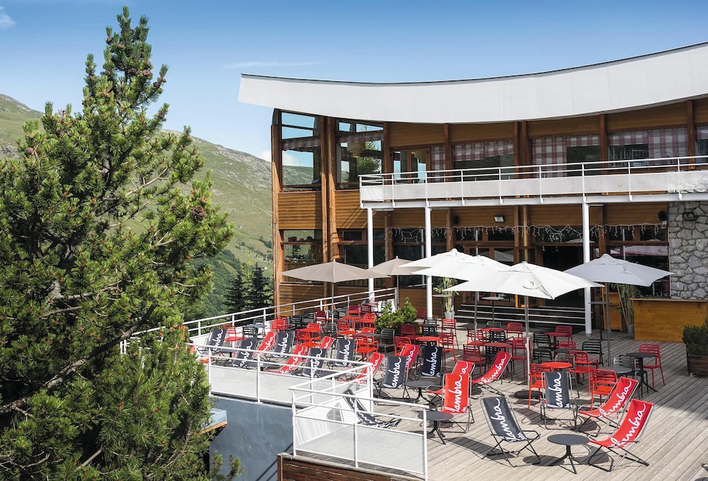 Club Belambra Les Menuires Neige & Ciel - Winter & Summer