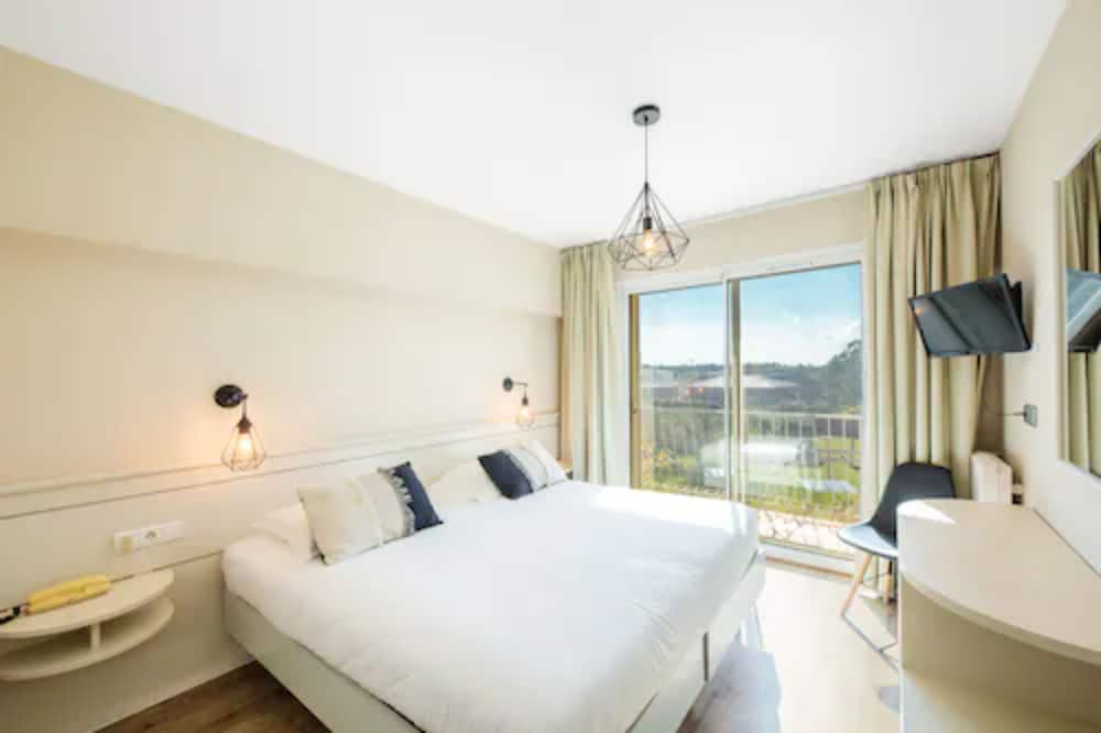 Hotel Hotel Restaurant Spa La Madrague, Frankreich, Lucciana. Großes 182