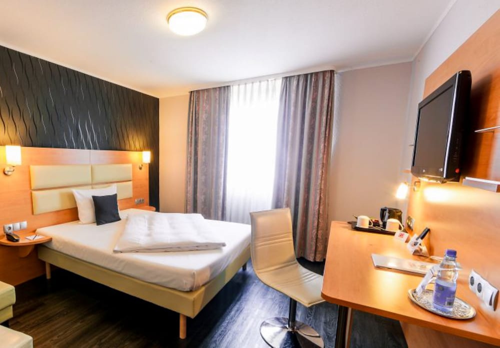 Hotel PLAZA INN Stuttgart-Filderstadt, Deutschland, Filderstadt. Großes 62