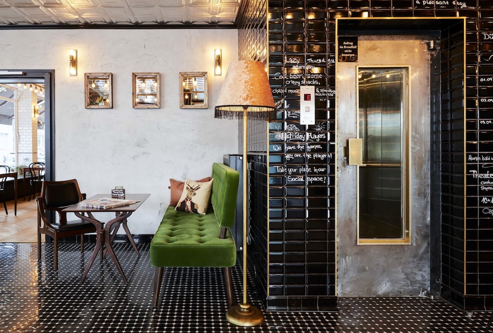 Hotel Max Brown Hotel Midtown, part of Sircle Collection, Deutschland, Düsseldorf. Großes 376