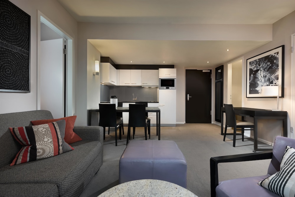 Hotel Adina Apartment Hotel Frankfurt Neue Oper, Deutschland, Frankfurt am Main. Großes 339